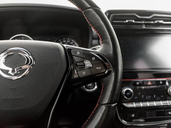 SsangYong Tivoli I Рестайлинг с пробегом 2020 года, цена 2 340 000 рублей, 62809 км, внедорожник, Автокод Объявления