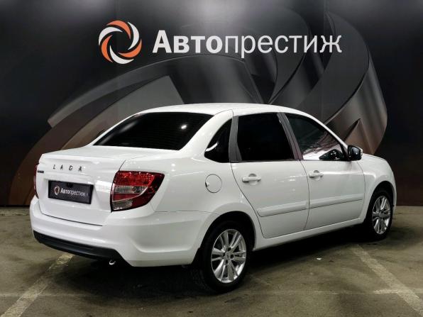 Lada (ВАЗ) Granta I Рестайлинг с пробегом 2020 года, цена 720 000 рублей, 117771 км, седан, Автокод Объявления