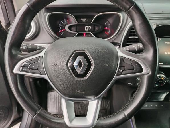 Renault Kaptur I Рестайлинг с пробегом 2021 года, цена 1 135 000 рублей, 215620 км, внедорожник, Автокод Объявления