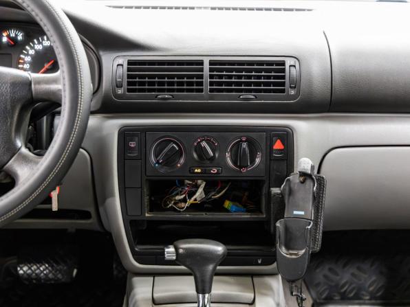 Volkswagen Passat B5 с пробегом 1998 года, цена 283 000 рублей, 304742 км, универсал, Автокод Объявления