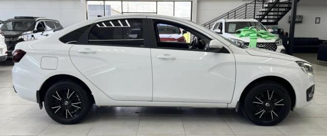 Lada (ВАЗ) Vesta I Рестайлинг (NG) с пробегом 2023 года, цена 1 349 000 рублей, 30400 км, седан, Автокод Объявления