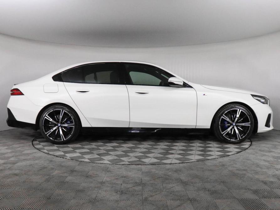 BMW 5 серии VIII (G60/G61/G68) Химки  - изображение 6