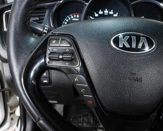 Kia Ceed II Рестайлинг с пробегом 2018 года, цена 1 579 000 рублей, 159152 км, универсал, Автокод Объявления