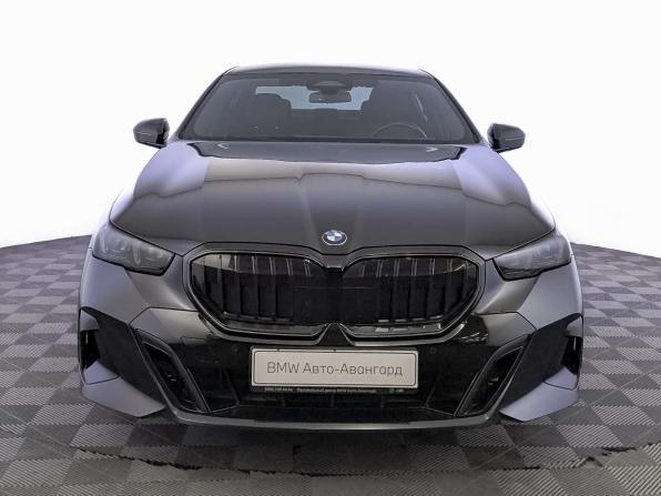 BMW 5 серии VIII (G60/G61/G68) с пробегом 2023 года, цена 6 360 000 рублей, 81077 км, седан, Автокод Объявления