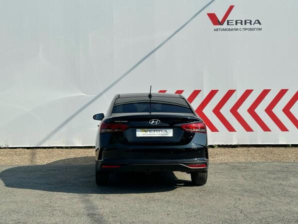 Hyundai Solaris II Рестайлинг с пробегом 2021 года, цена 1 670 000 рублей, 80050 км, седан, Автокод Объявления