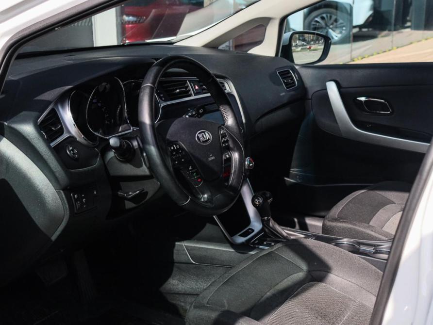 Kia Ceed II Рестайлинг Москва  - изображение 12