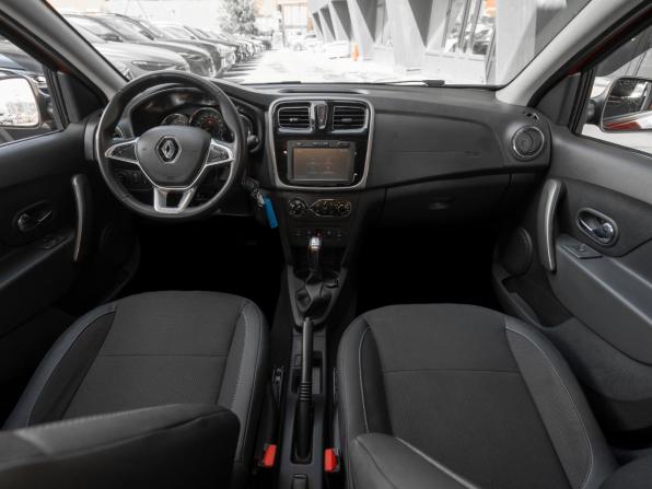 Renault Sandero II Рестайлинг с пробегом 2021 года, цена 1 375 000 рублей, 108200 км, хэтчбек, Автокод Объявления