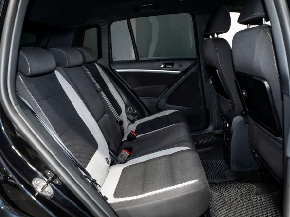 Volkswagen Tiguan I Рестайлинг с пробегом 2014 года, цена 1 590 000 рублей, 129800 км, внедорожник, Автокод Объявления