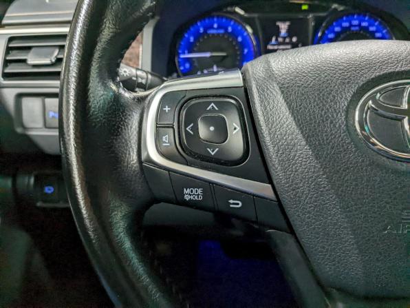 Toyota Camry VII (XV50) Рестайлинг с пробегом 2015 года, цена 1 790 000 рублей, 237615 км, седан, Автокод Объявления