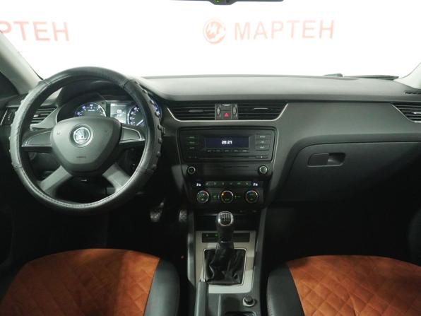 Skoda Octavia III (A7) с пробегом 2013 года, цена 989 000 рублей, 242032 км, лифтбек, Автокод Объявления