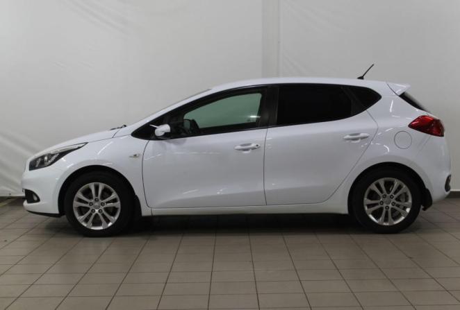 Kia Ceed II с пробегом 2013 года, цена 900 000 рублей, 178940 км, хэтчбек, Автокод Объявления