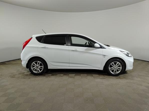 Hyundai Solaris I с пробегом 2014 года, цена 820 000 рублей, 158374 км, хэтчбек, Автокод Объявления