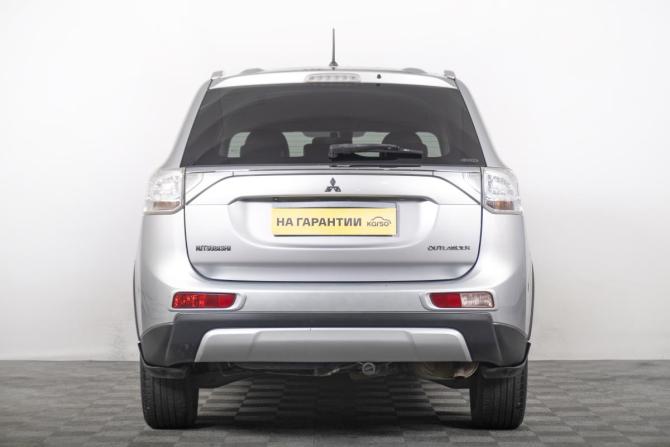 Mitsubishi Outlander III с пробегом 2014 года, цена 1 929 000 рублей, 178000 км, внедорожник, Автокод Объявления