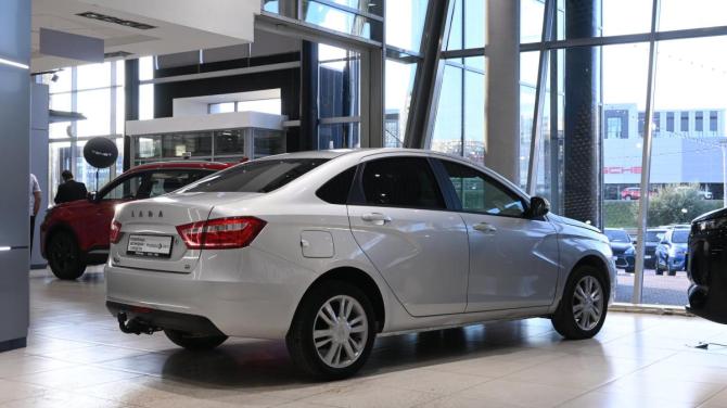 Lada (ВАЗ) Vesta I с пробегом 2017 года, цена 695 000 рублей, 127131 км, седан, Автокод Объявления