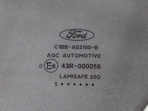 Ford Fiesta Mk6 Рестайлинг с пробегом 2015 года, цена 1 034 000 рублей, 46810 км, седан, Автокод Объявления