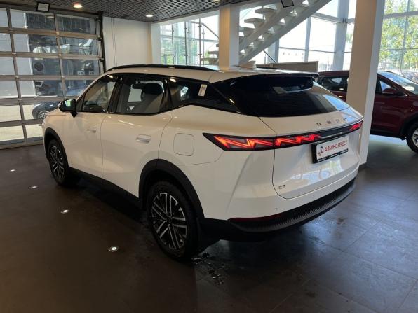 Omoda C7 с пробегом 2025 года, цена 2 300 000 рублей, 15317 км, внедорожник, Автокод Объявления