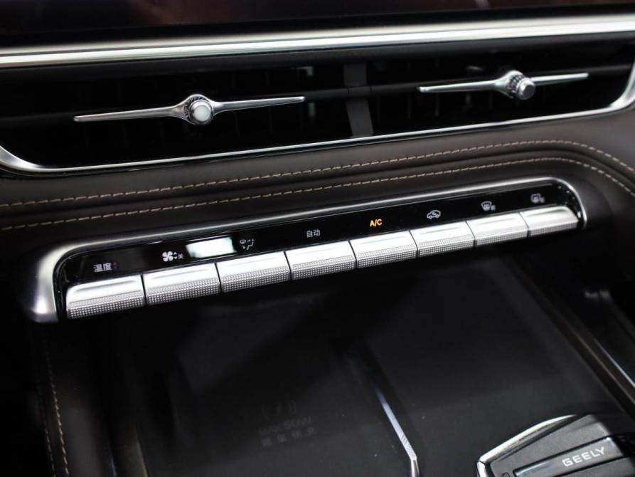 Geely Monjaro I Рестайлинг 2 Ростов-на-Дону  - изображение 18