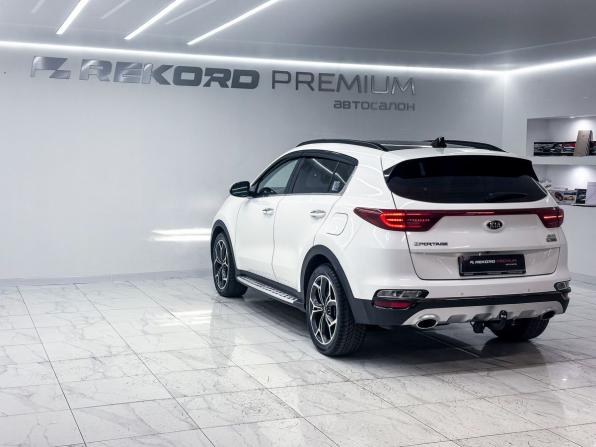 Kia Sportage IV Рестайлинг с пробегом 2018 года, цена 2 300 000 рублей, 121576 км, внедорожник, Автокод Объявления