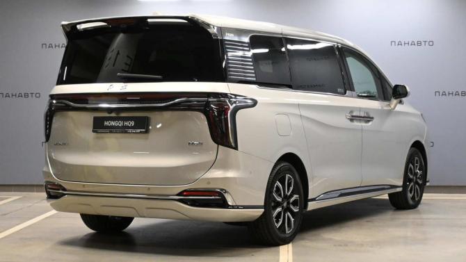 Hongqi HQ9 с пробегом 2022 года, цена 4 500 000 рублей, 339 км, минивэн, Автокод Объявления