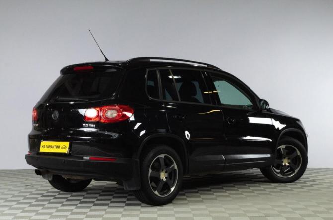 Volkswagen Tiguan I с пробегом 2011 года, цена 1 259 000 рублей, 205000 км, внедорожник, Автокод Объявления