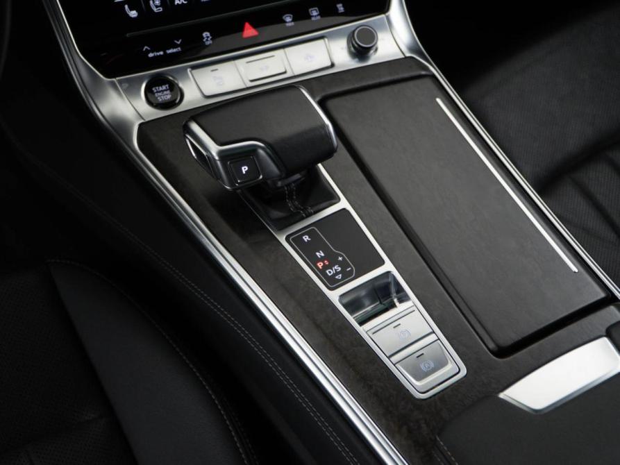 Audi A6 V (C8) Москва  - изображение 25