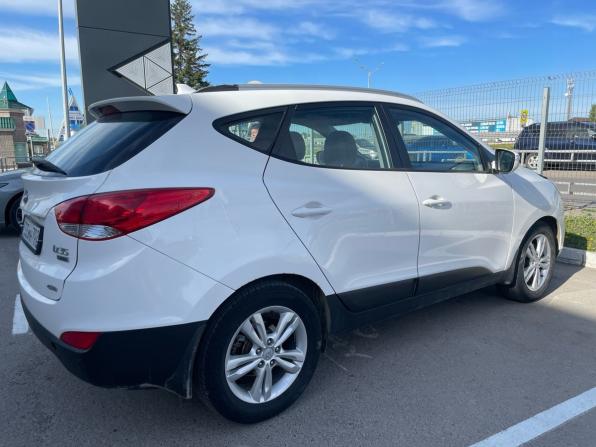 Hyundai ix35 I с пробегом 2012 года, цена 1 090 000 рублей, 211039 км, внедорожник, Автокод Объявления