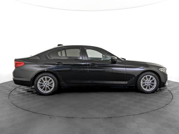 BMW 5 серии VII (G30/G31/G38) с пробегом 2020 года, цена 3 350 000 рублей, 119218 км, седан, Автокод Объявления