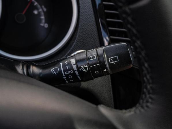 Kia Venga I с пробегом 2012 года, цена 910 000 рублей, 202624 км, компактвэн, Автокод Объявления