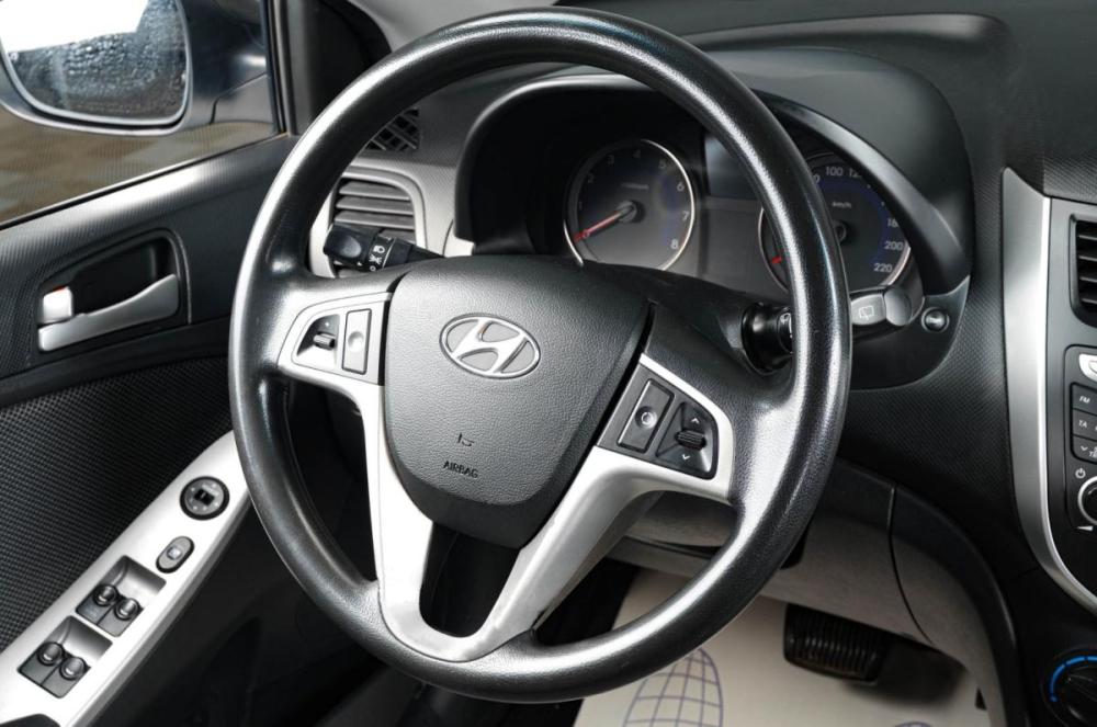 Hyundai Solaris I Тюмень  - изображение 12
