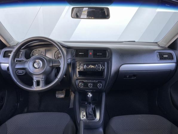 Volkswagen Jetta VI с пробегом 2012 года, цена 698 000 рублей, 236000 км, седан, Автокод Объявления