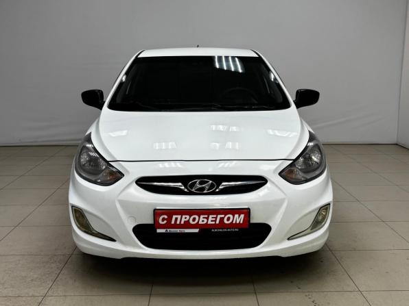 Hyundai Solaris I с пробегом 2014 года, цена 670 000 рублей, 193609 км, седан, Автокод Объявления