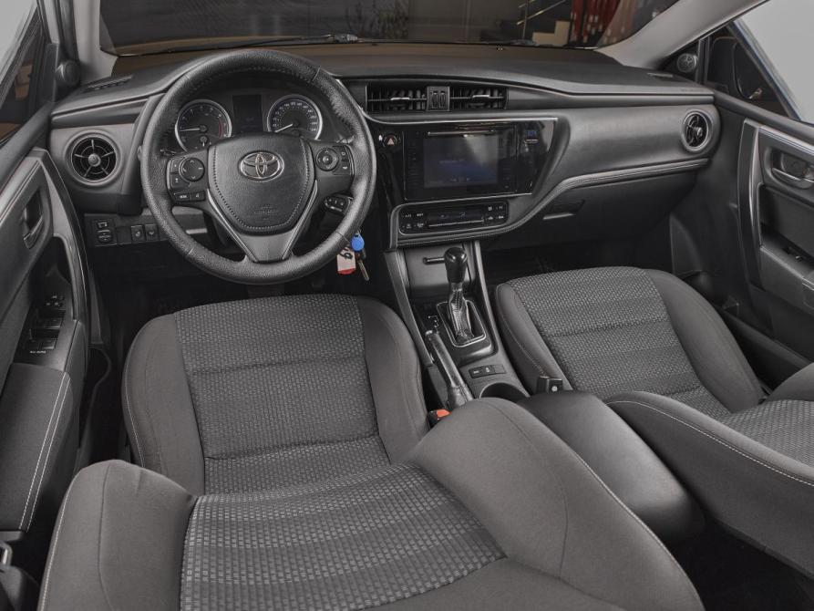 Toyota Corolla XI (E160 E170 E180) Рестайлинг 1 Москва  - изображение 7
