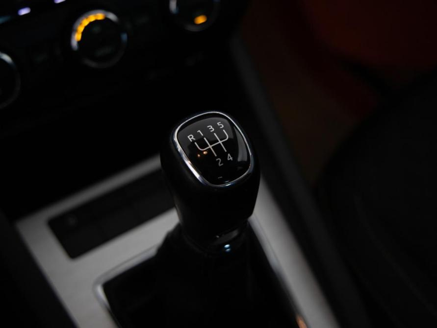 Skoda Octavia III (A7) Санкт-Петербург  - изображение 14