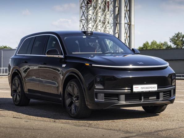 Li Auto (Lixiang) L9 I с пробегом 2023 года, цена 5 899 000 рублей, 39450 км, внедорожник, Автокод Объявления
