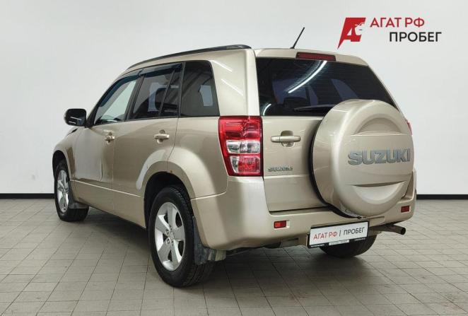 Suzuki Grand Vitara II Рестайлинг с пробегом 2011 года, цена 879 000 рублей, 288244 км, внедорожник, Автокод Объявления
