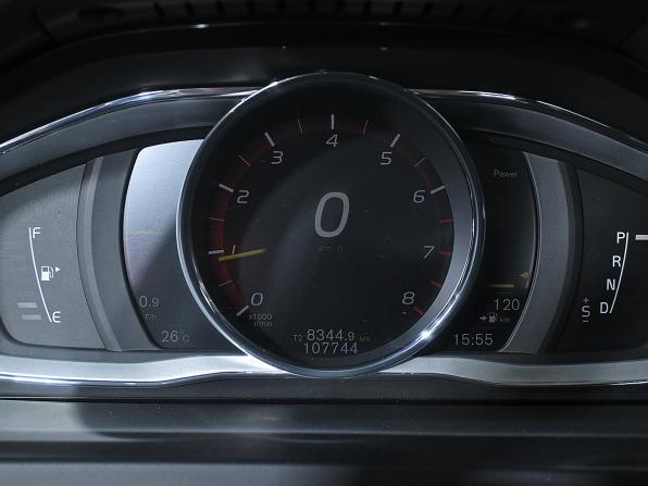Volvo S60 II Рестайлинг с пробегом 2017 года, цена 1 630 000 рублей, 107743 км, седан, Автокод Объявления