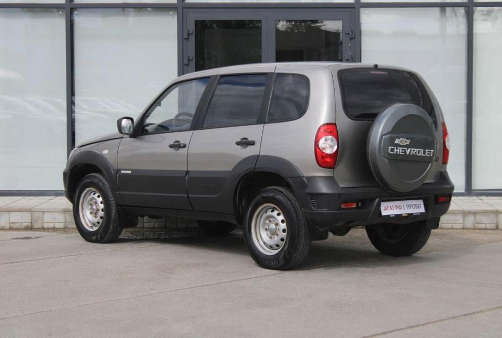 Chevrolet Niva I Рестайлинг Саратов  - изображение 9