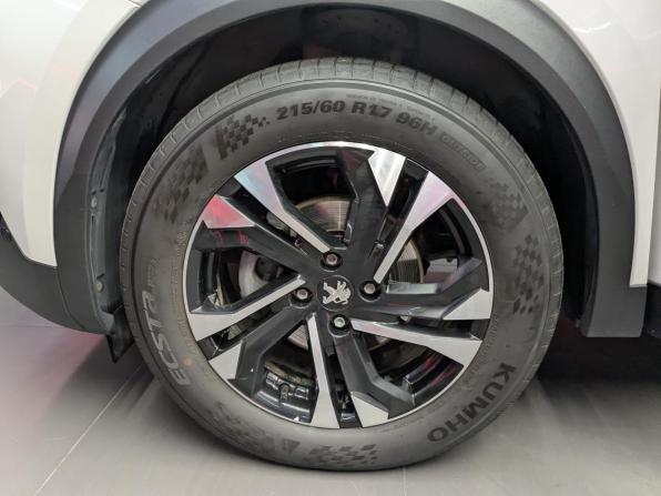 Peugeot 2008 II с пробегом 2022 года, цена 1 815 000 рублей, 102663 км, внедорожник, Автокод Объявления