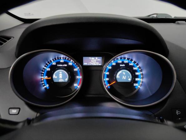 Hyundai ix35 I с пробегом 2012 года, цена 1 019 000 рублей, 174847 км, внедорожник, Автокод Объявления