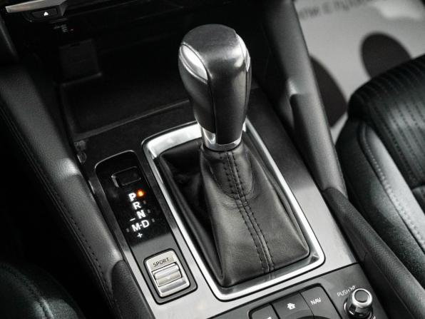 Mazda 6 III (GJ) Рестайлинг с пробегом 2018 года, цена 1 750 000 рублей, 164066 км, седан, Автокод Объявления