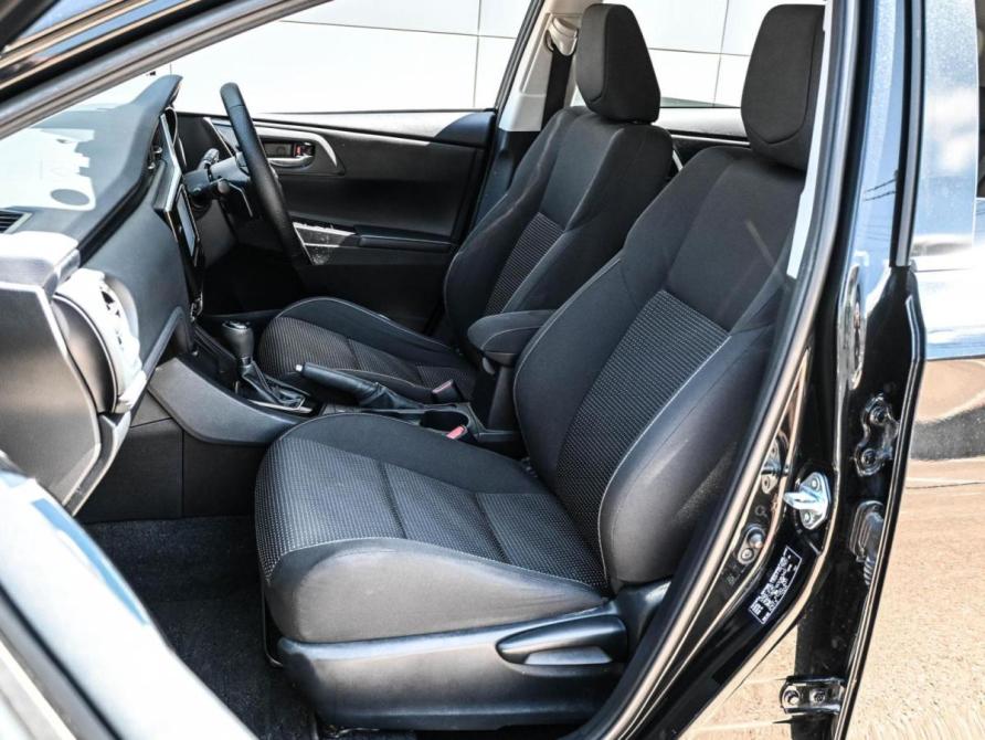 Toyota Auris II Рестайлинг Новороссийск  - изображение 8