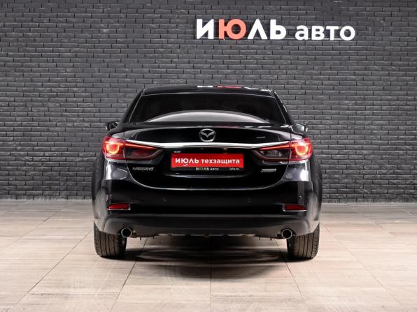 Mazda 6 III (GJ) Рестайлинг с пробегом 2015 года, цена 1 850 000 рублей, 183454 км, седан, Автокод Объявления