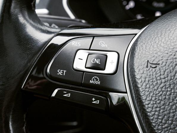 Volkswagen Tiguan II с пробегом 2018 года, цена 2 141 000 рублей, 154581 км, внедорожник, Автокод Объявления