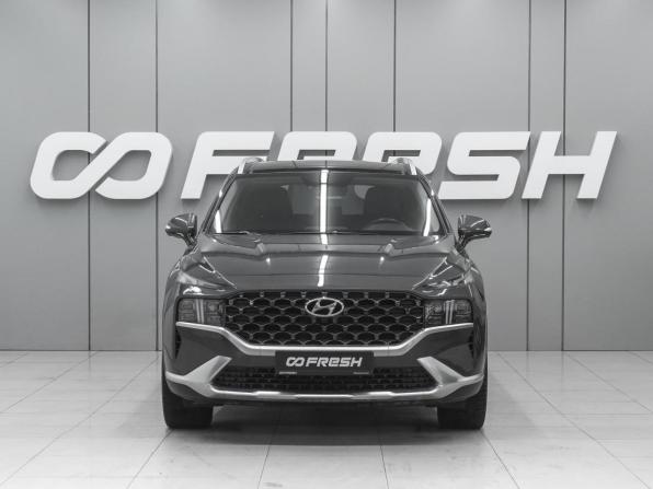 Hyundai Santa Fe IV Рестайлинг с пробегом 2023 года, цена 4 479 000 рублей, 41767 км, внедорожник, Автокод Объявления