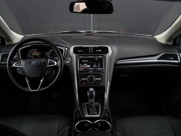 Ford Mondeo V с пробегом 2015 года, цена 1 360 000 рублей, 206793 км, седан, Автокод Объявления