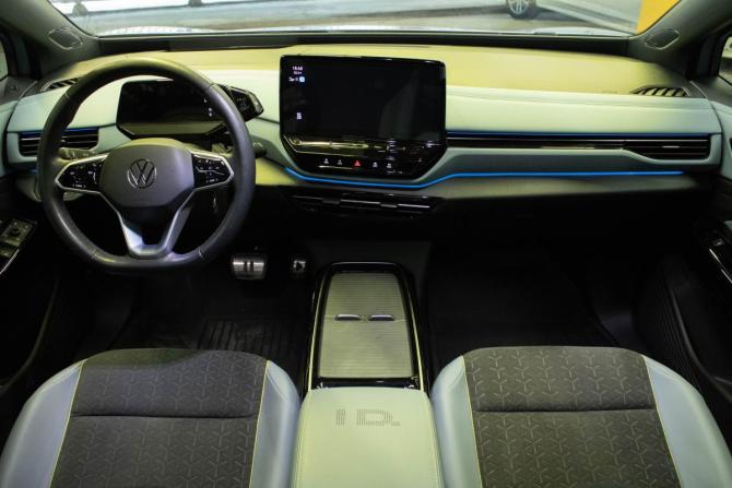 Volkswagen ID.4 с пробегом 2022 года, цена 4 379 000 рублей, 17474 км, внедорожник, Автокод Объявления