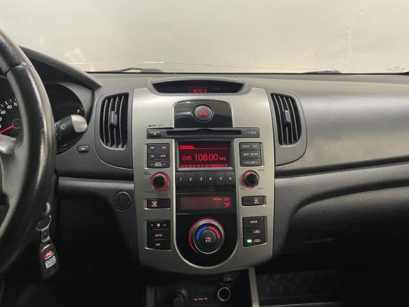 Kia Cerato II с пробегом 2009 года, цена 679 000 рублей, 217290 км, седан, Автокод Объявления