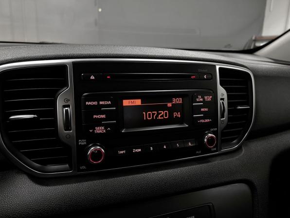 Kia Sportage IV с пробегом 2017 года, цена 1 790 000 рублей, 175049 км, внедорожник, Автокод Объявления