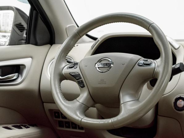 Nissan Pathfinder IV с пробегом 2014 года, цена 1 740 000 рублей, 210522 км, внедорожник, Автокод Объявления