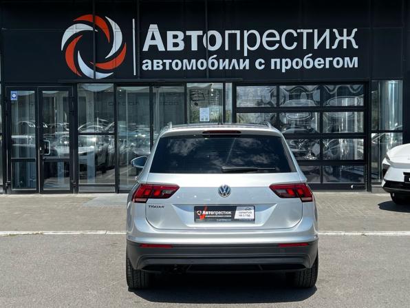 Volkswagen Tiguan II с пробегом 2018 года, цена 2 200 000 рублей, 123753 км, внедорожник, Автокод Объявления